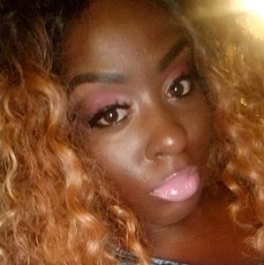 Meet your Posher, Veronica